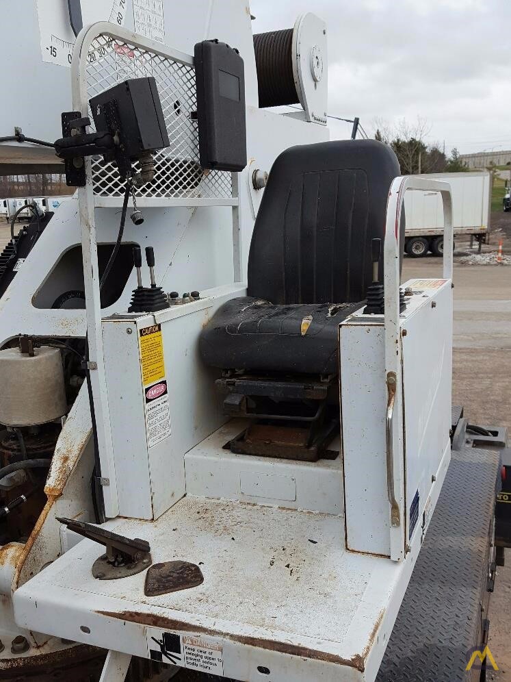 2011 MANITEX 38124S 8