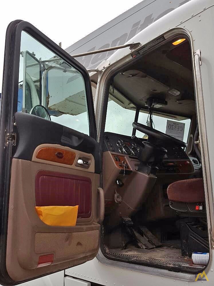 2011 MANITEX 38124S 17