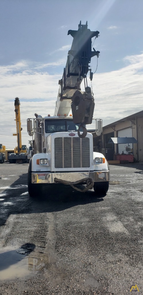2011 National NBT45 45-Ton Boom Truck Crane Mounted on 2012 Peterbilt 367 7