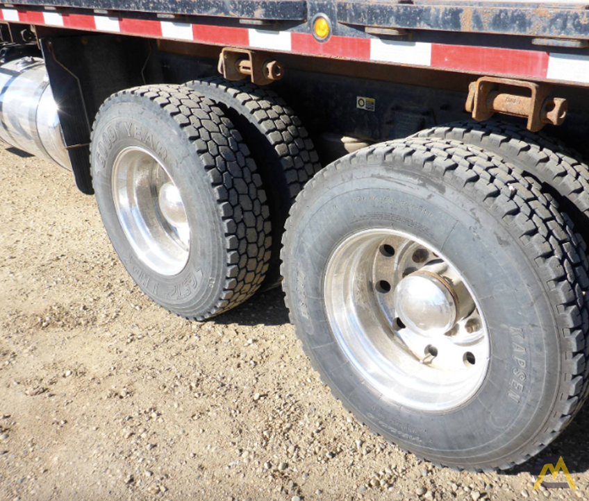 2011 National-Peterbilt 1195 28-Ton Boom Truck Crane; CranesList ID: 617 26
