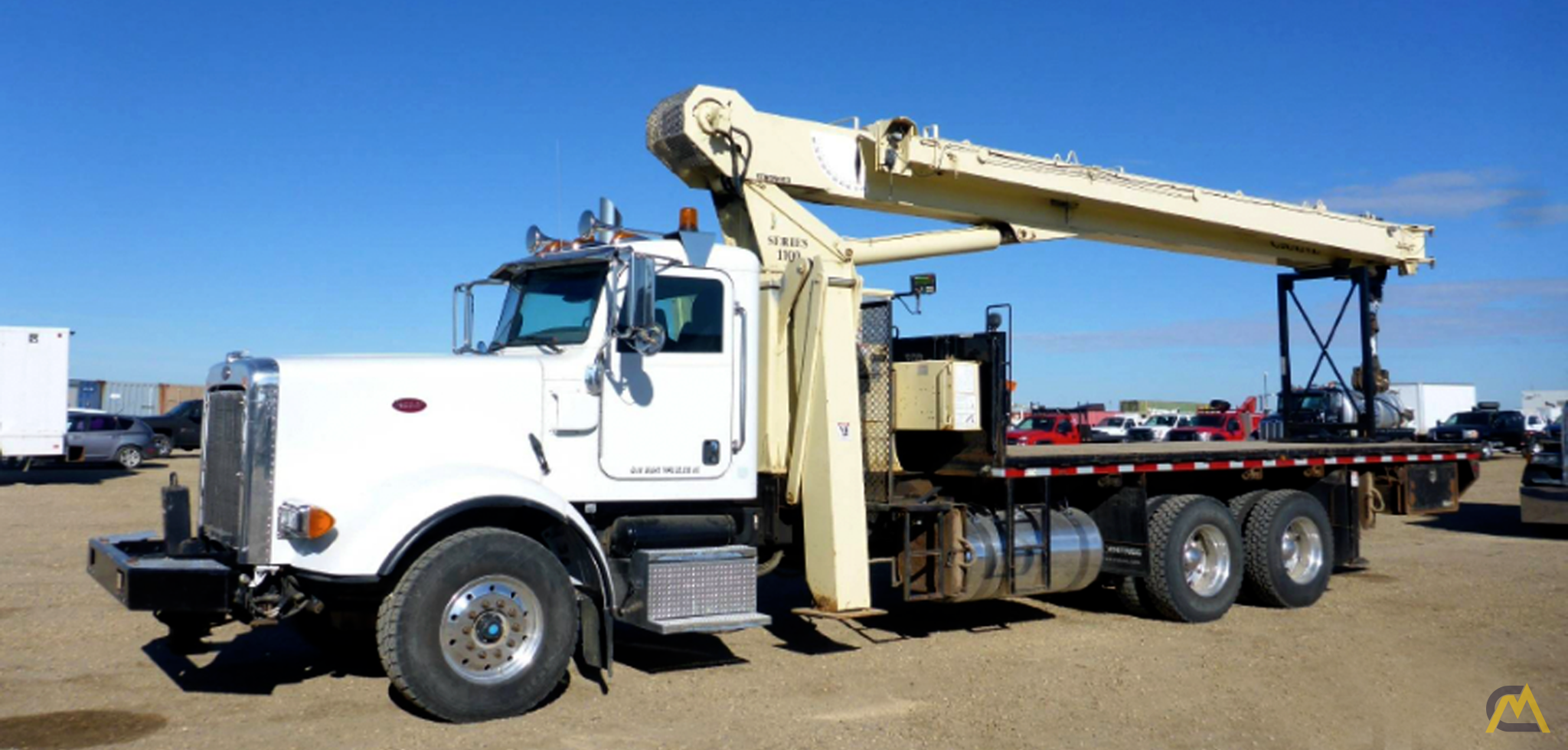 2011 National-Peterbilt 1195 28-Ton Boom Truck Crane; CranesList ID: 617 1