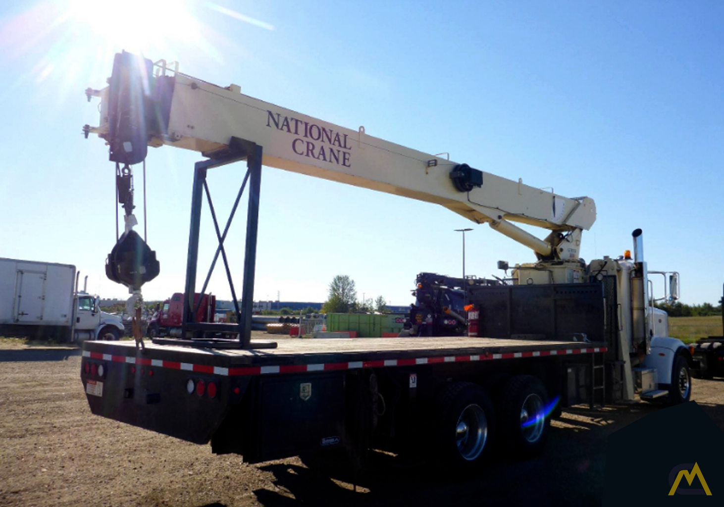2011 National-Peterbilt 1195 28-Ton Boom Truck Crane; CranesList ID: 617 2