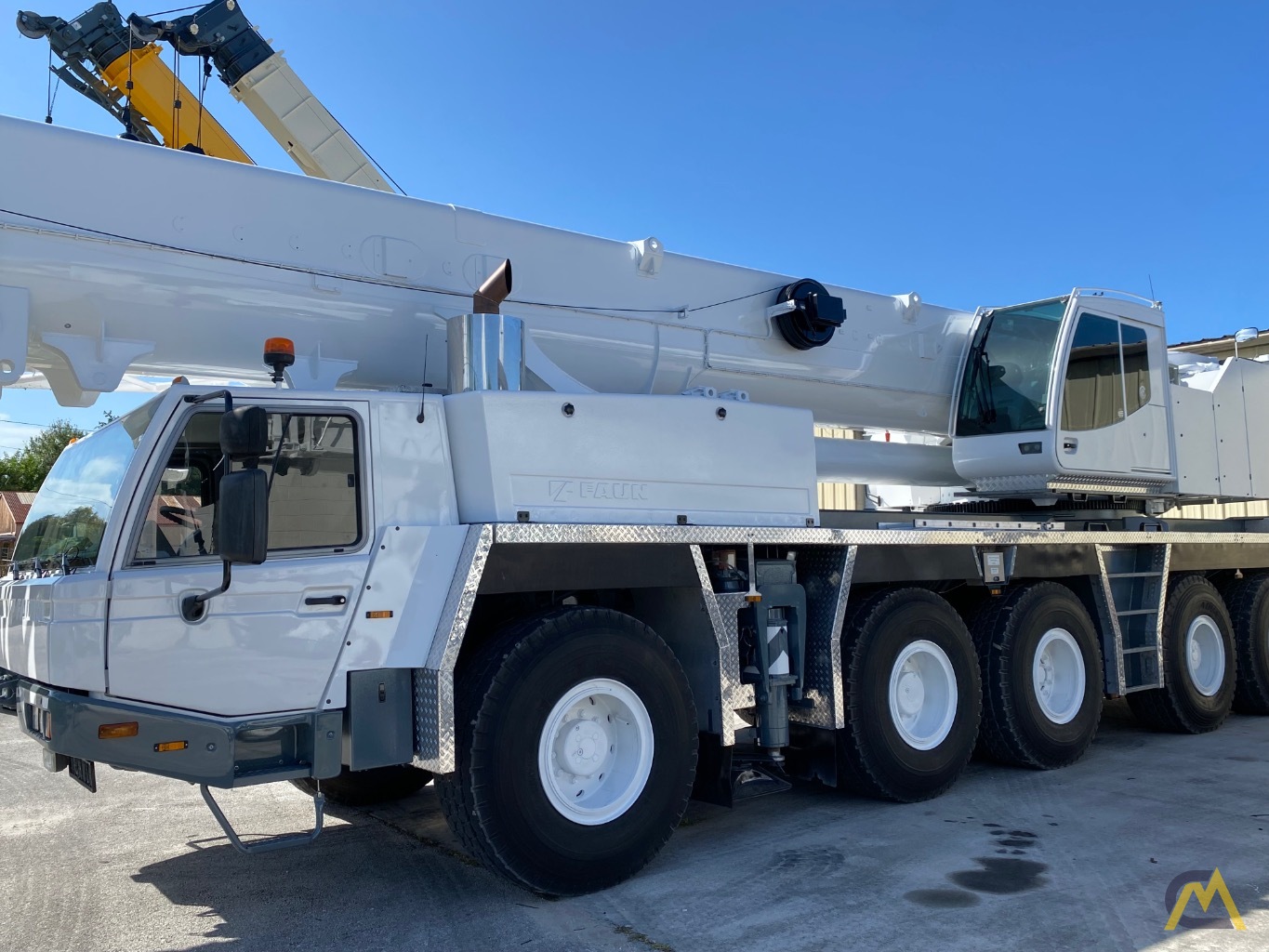 2011 Tadano ATF 160G-5 200-Ton All Terrain Crane 0