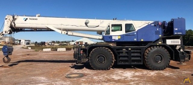 2011 Tadano GR-1000XL 100-Ton Rough Terrain Crane 0
