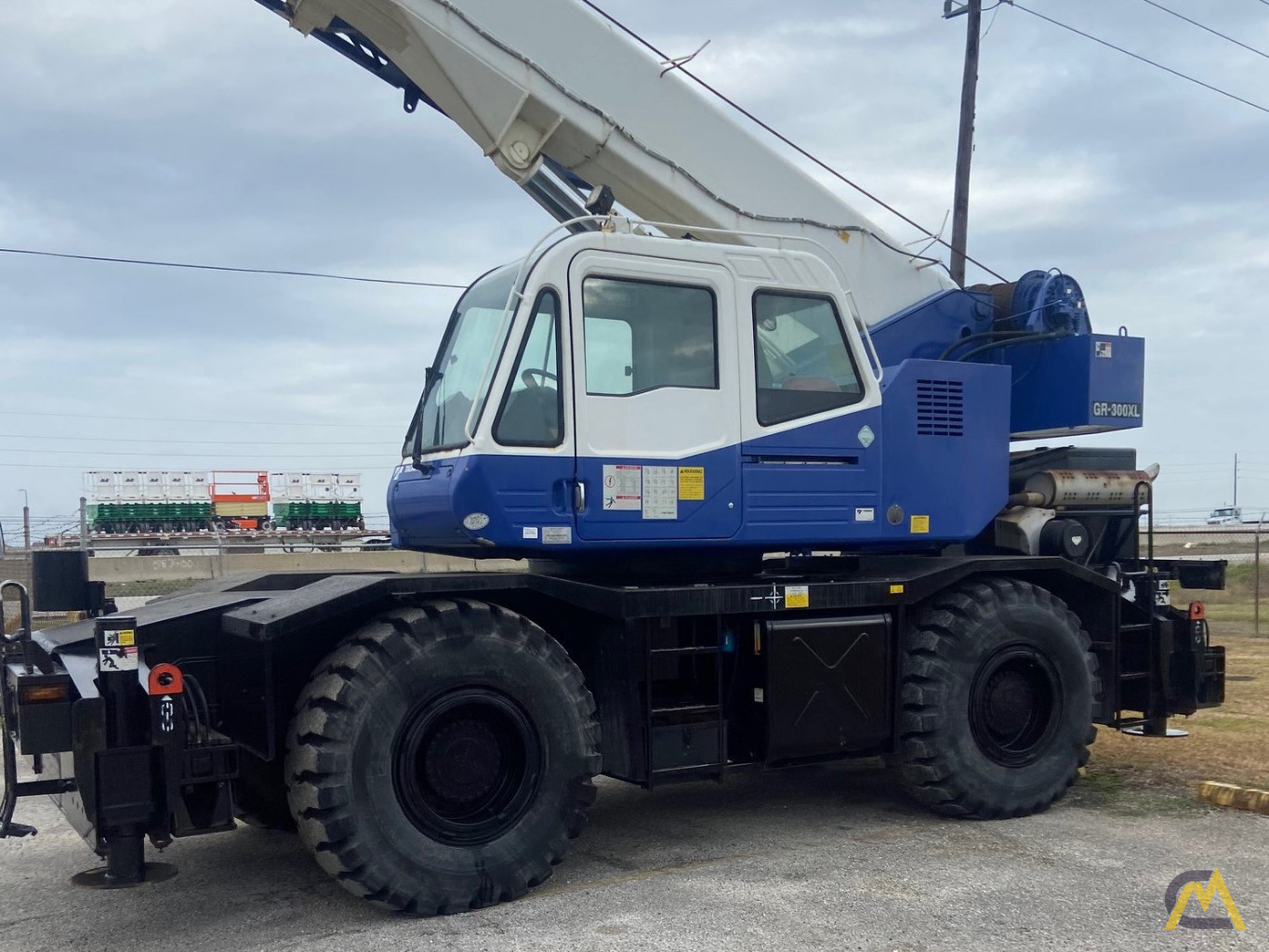 2011 Tadano GR-300XL-1 30-Ton Rough Terrain Crane 0