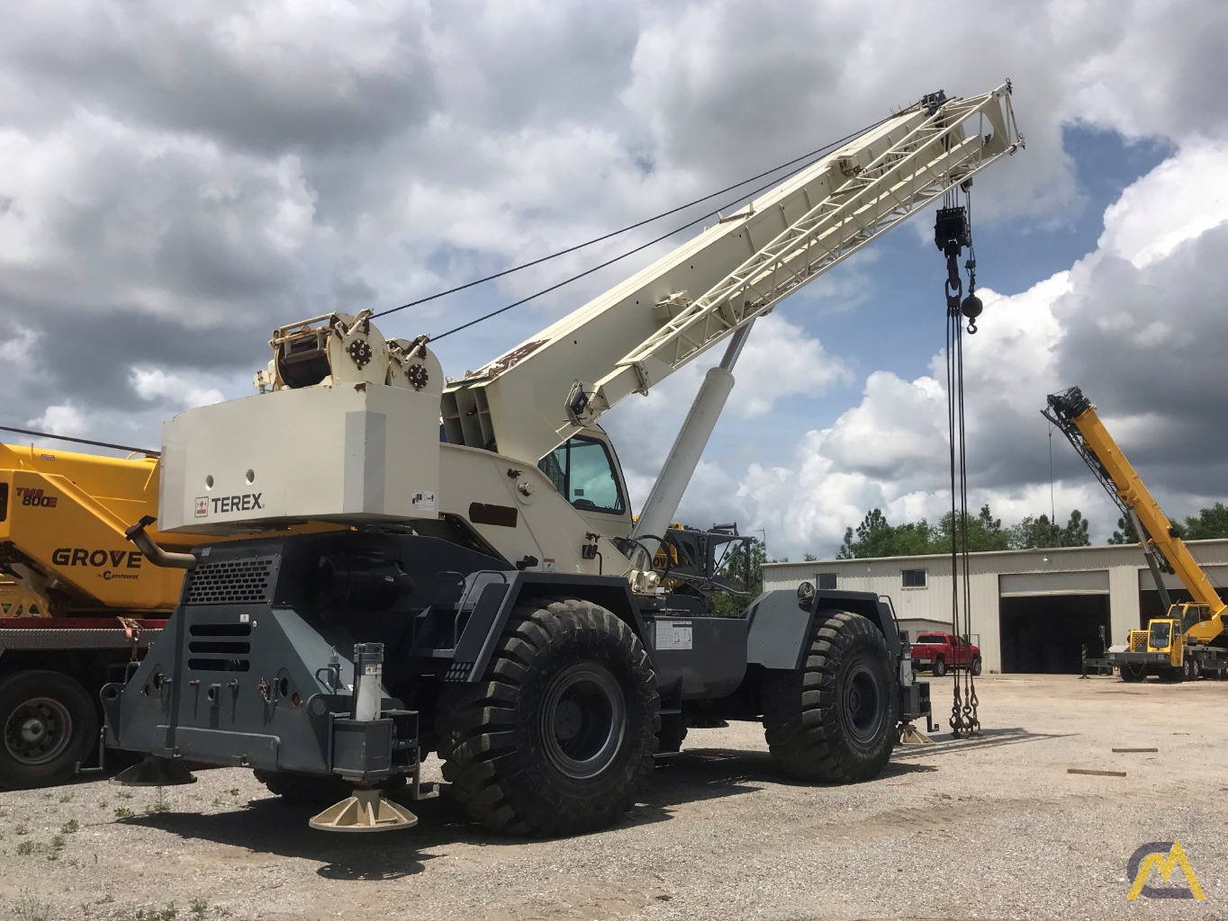 2011 Terex RT-555 55-Ton Rough Terrain Crane 4