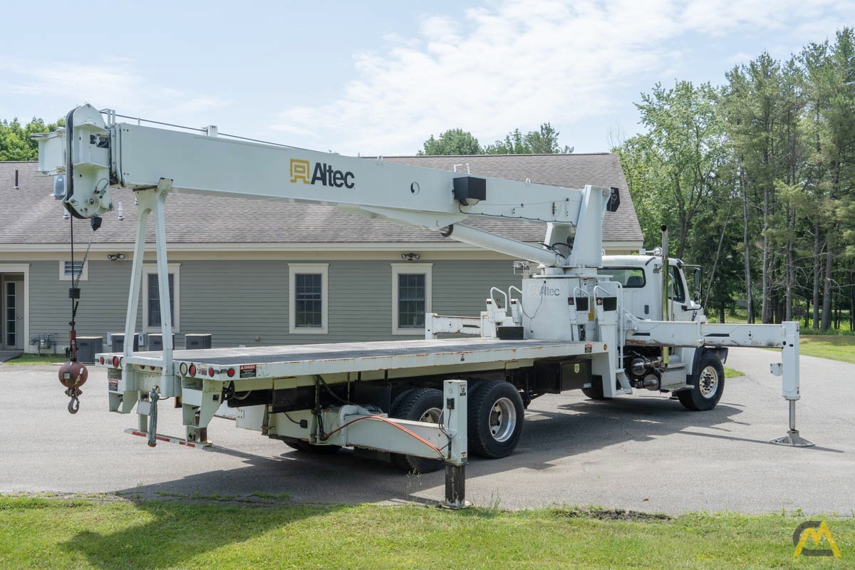 2012 Altec AC26-103B 26-Ton Boom Truck Crane 2