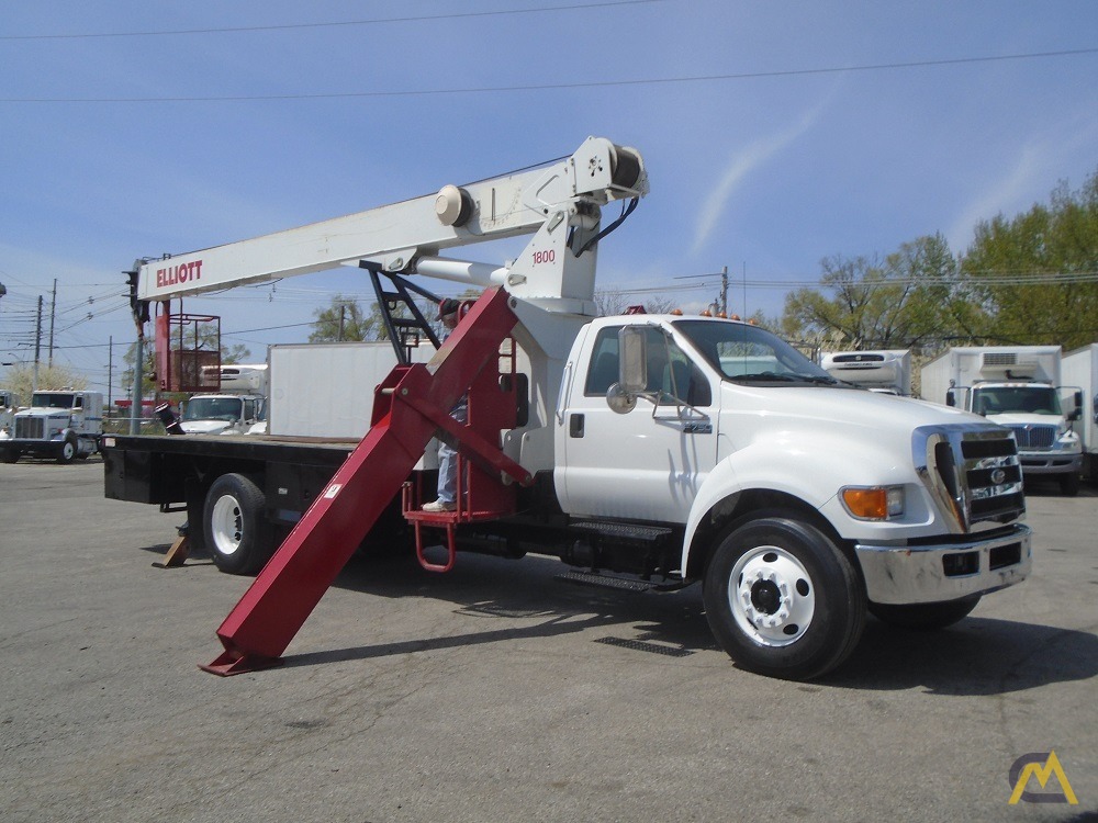 2012 Elliot-Ford 1870F 18-Ton Boom Truck Crane; CranesList ID: 543 4