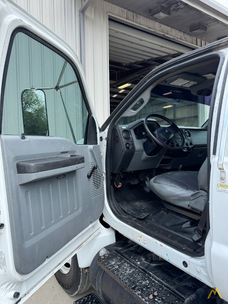 2012 Elliott V60F Telescopic Boom Aerial Device on FORD F750XL Service Body 7