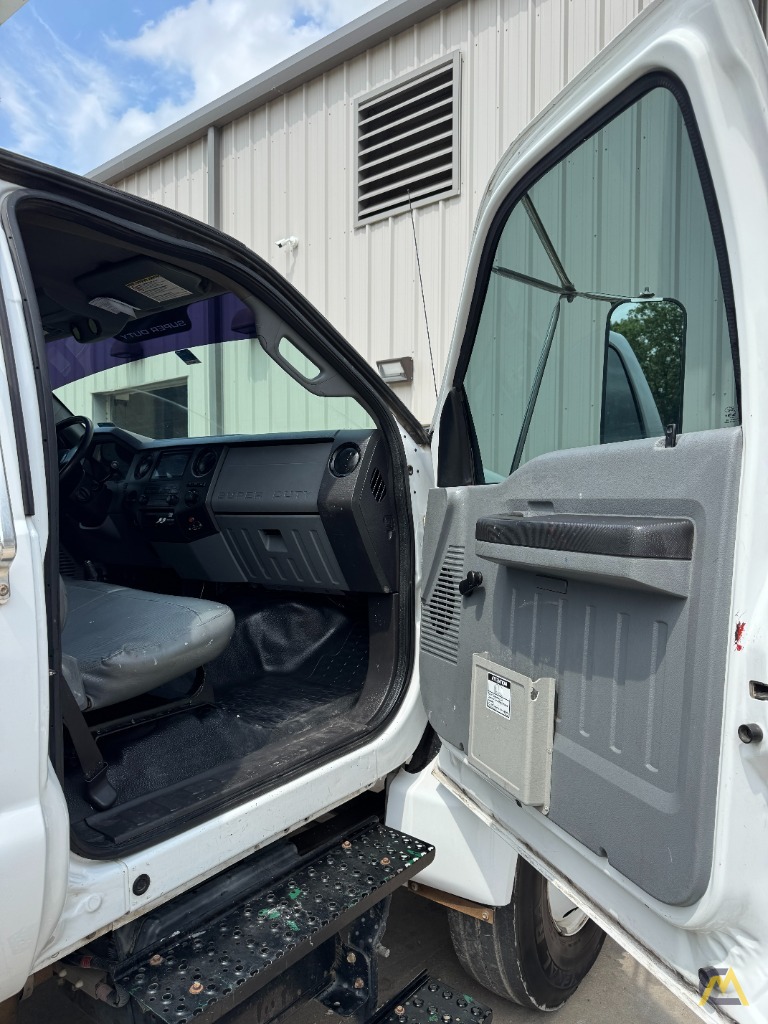 2012 Elliott V60F Telescopic Boom Aerial Device on FORD F750XL Service Body 9