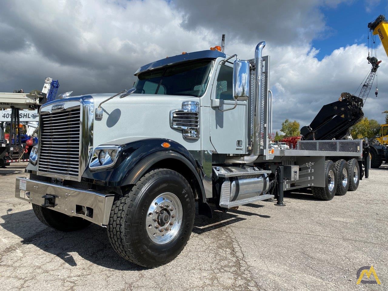 2012 Freightliner Coronado 122SD with Palfinger PK32080 Knuckle Boom 0