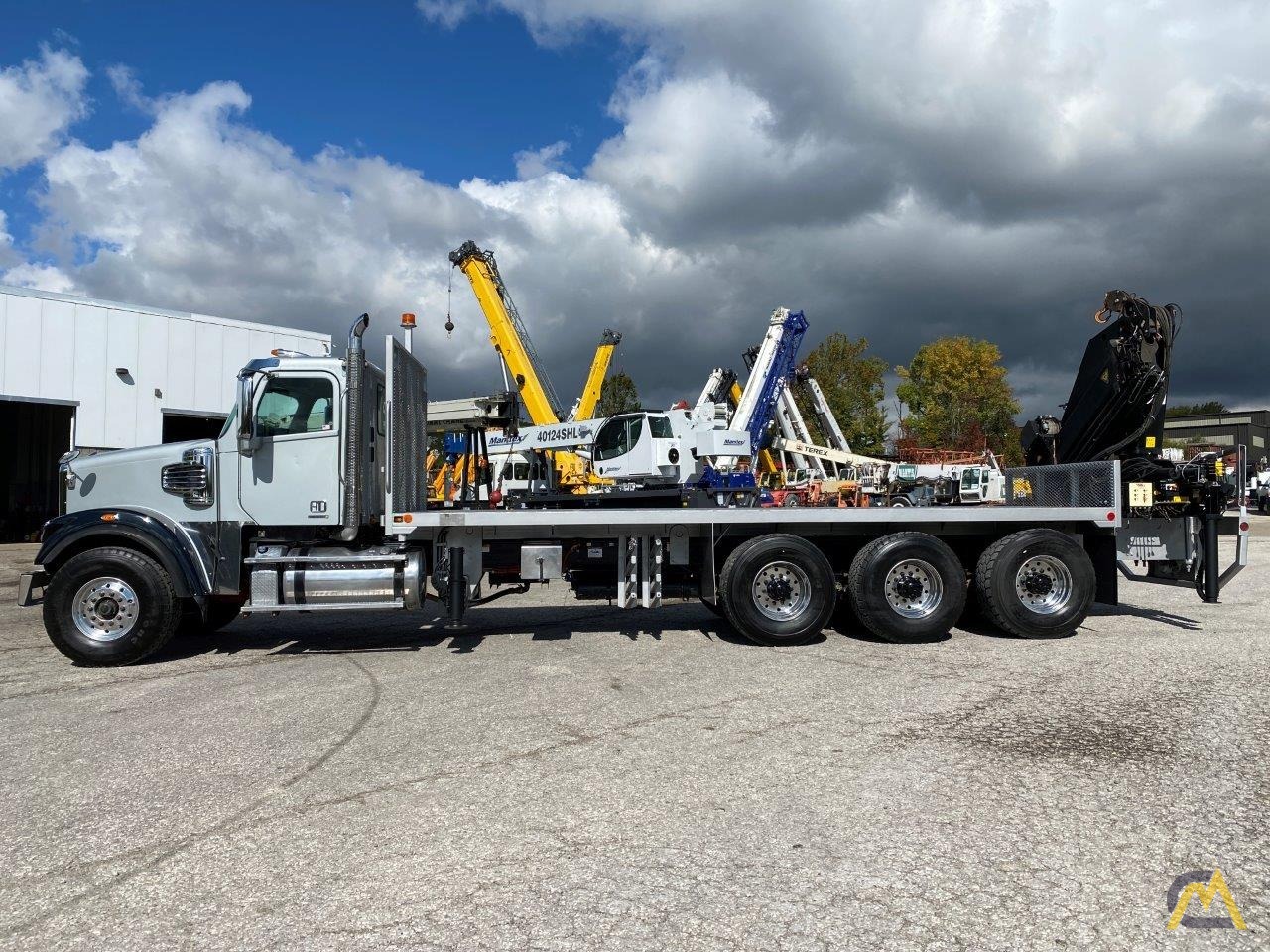 2012 Freightliner Coronado 122SD with Palfinger PK32080 Knuckle Boom 1