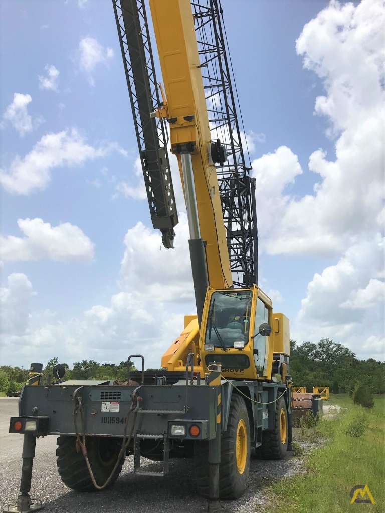 2012 GroveRT540E 40-Ton Rough Terrain Crane 0