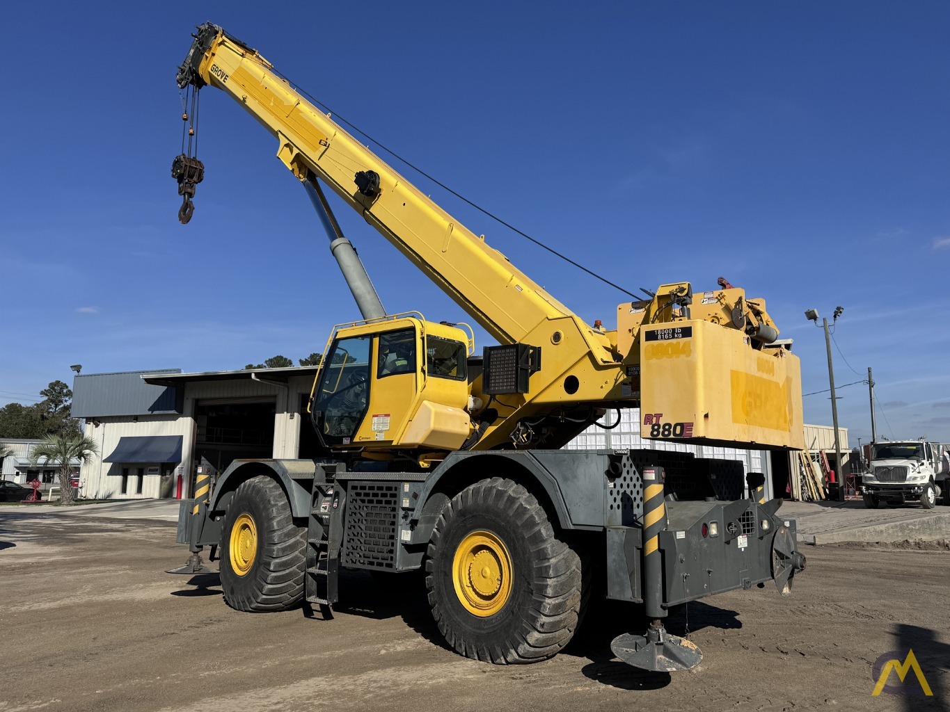 Grove RT880E Rough Terrain Crane 0
