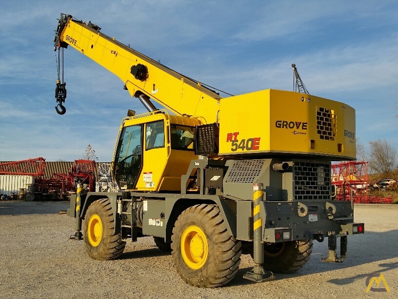 2012 Grove RT540E 40-Ton Rough Terrain Crane 3