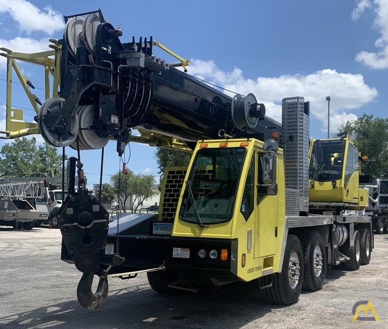 2012 Grove TMS9000E 110-Ton Telescopic Truck Crane 0