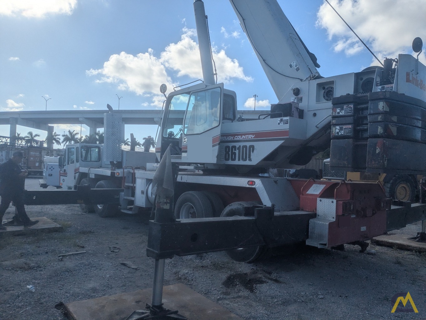 2012 Link Belt HTC-86100 Telescopic Boom Hydraulic Truck Crane 2