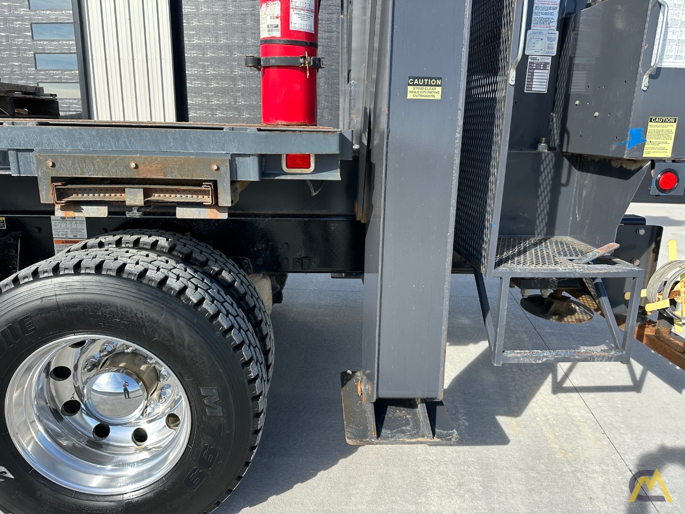 SOLD Wire Line Manitex 124WL 25-ton Boom Truck Crane on Kenworth T440 14