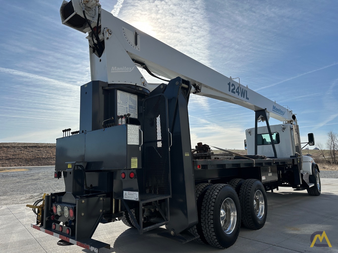 SOLD Wire Line Manitex 124WL 25-ton Boom Truck Crane on Kenworth T440 5