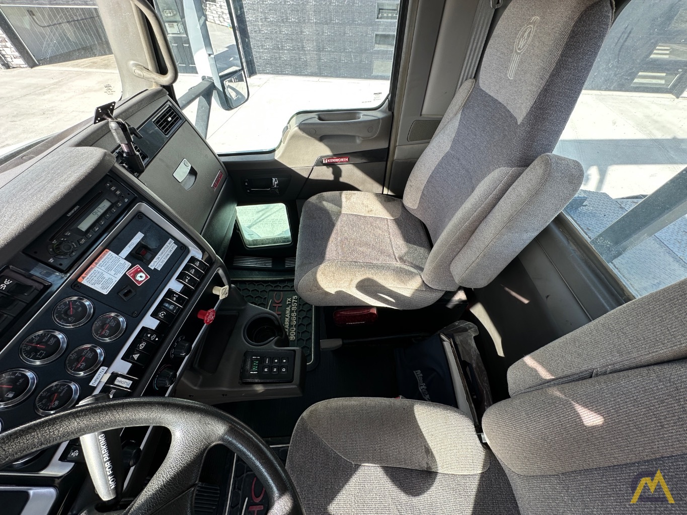 SOLD Wire Line Manitex 124WL 25-ton Boom Truck Crane on Kenworth T440 34
