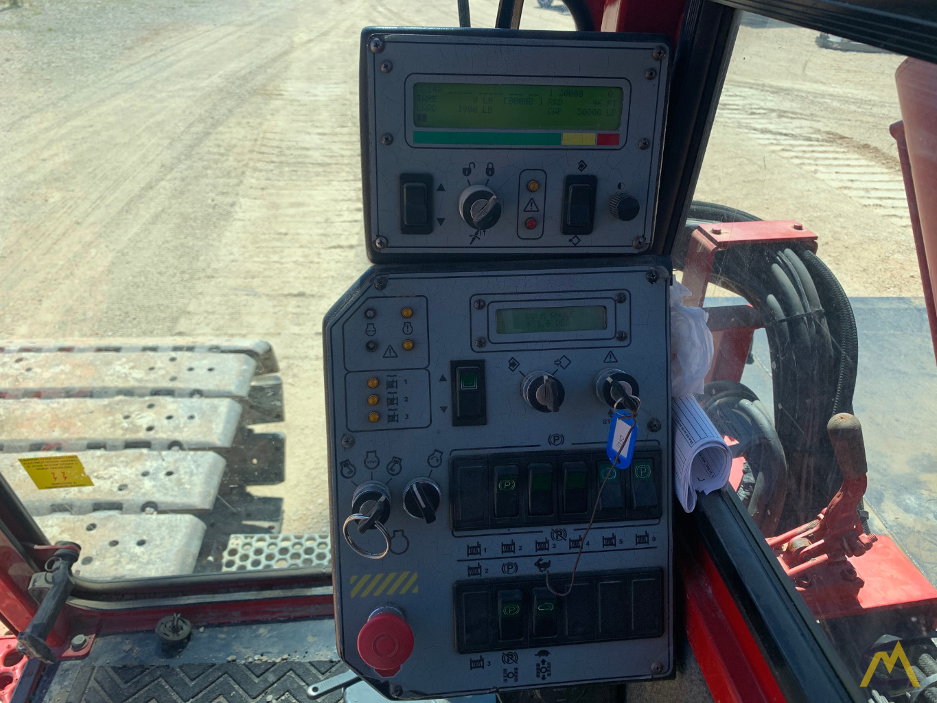 2012 Manitowoc 2250 Lattice Boom Crawler Crane 9