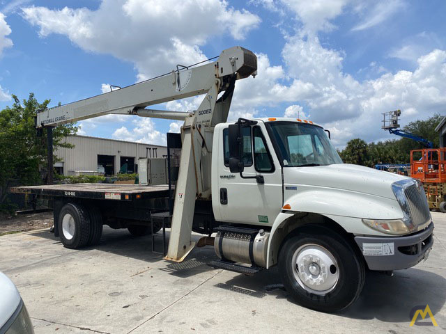 2012 National 571E-2 18-Ton Boom Truck Crane 1