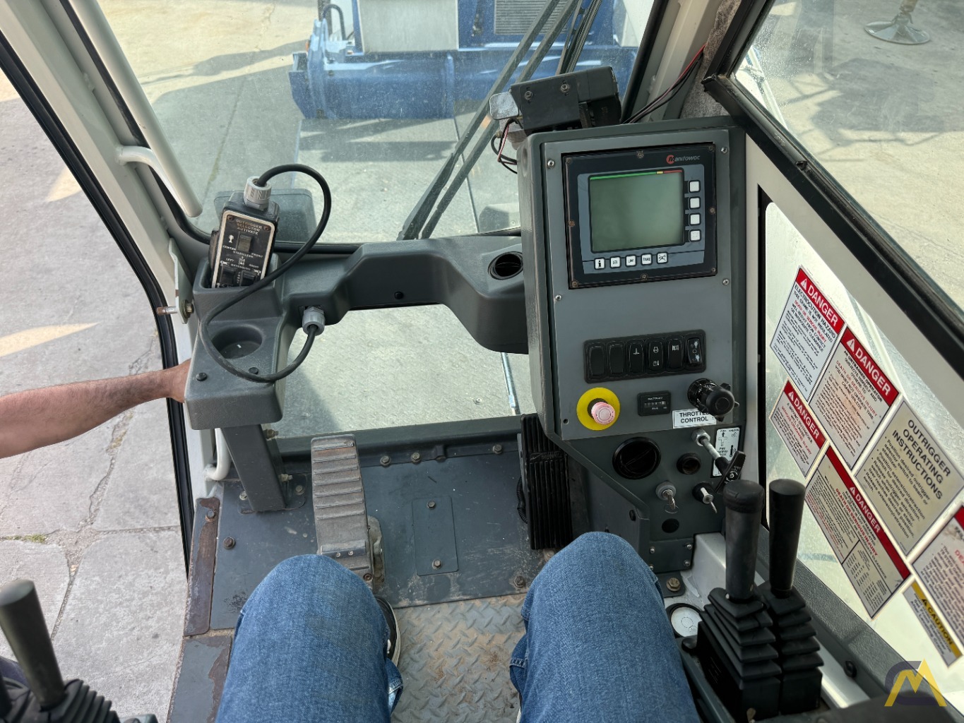 National NBT45-103 Boom Truck Crane on Peterbilt 367 23