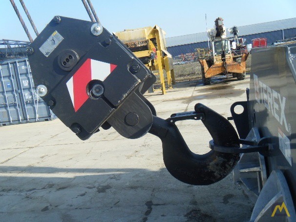 2012 Terex RT670 6