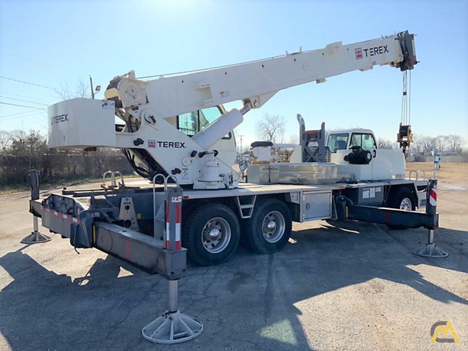 2012 Terex T 340-1 40-Ton Telescopic Truck Crane 5
