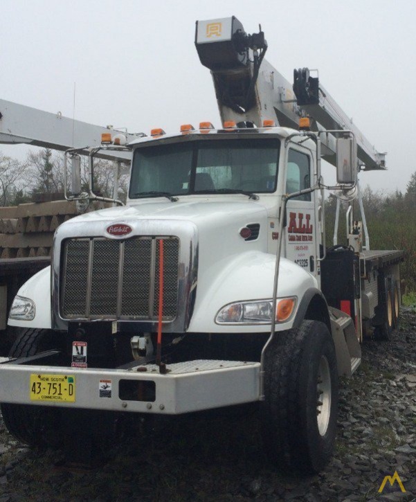 2013 Altec AC25-95B 25-Ton Boom Truck Crane 2