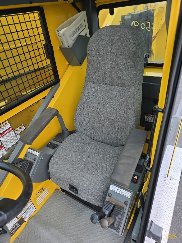 Grove RT880E Rough Terrain Crane 8