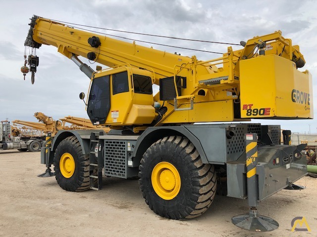 2013 Grove RT890E 90-Ton Rough Terrain Crane; CranesList ID: 359 2