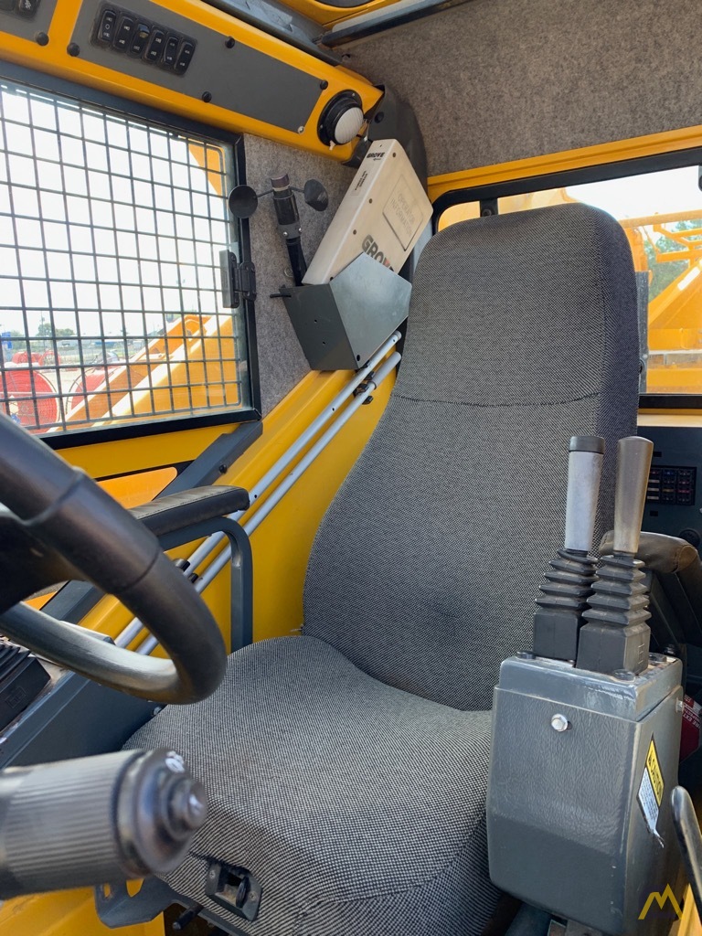 2013 Grove RT890E 90-Ton Rough Terrain Crane 10