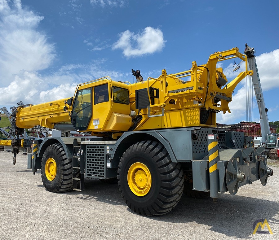2013 Grove RT890E 90-Ton Rough Terrain Crane 1
