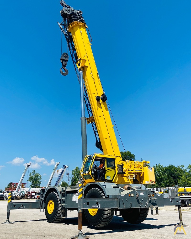 2013 Grove RT890E 90-Ton Rough Terrain Crane 7