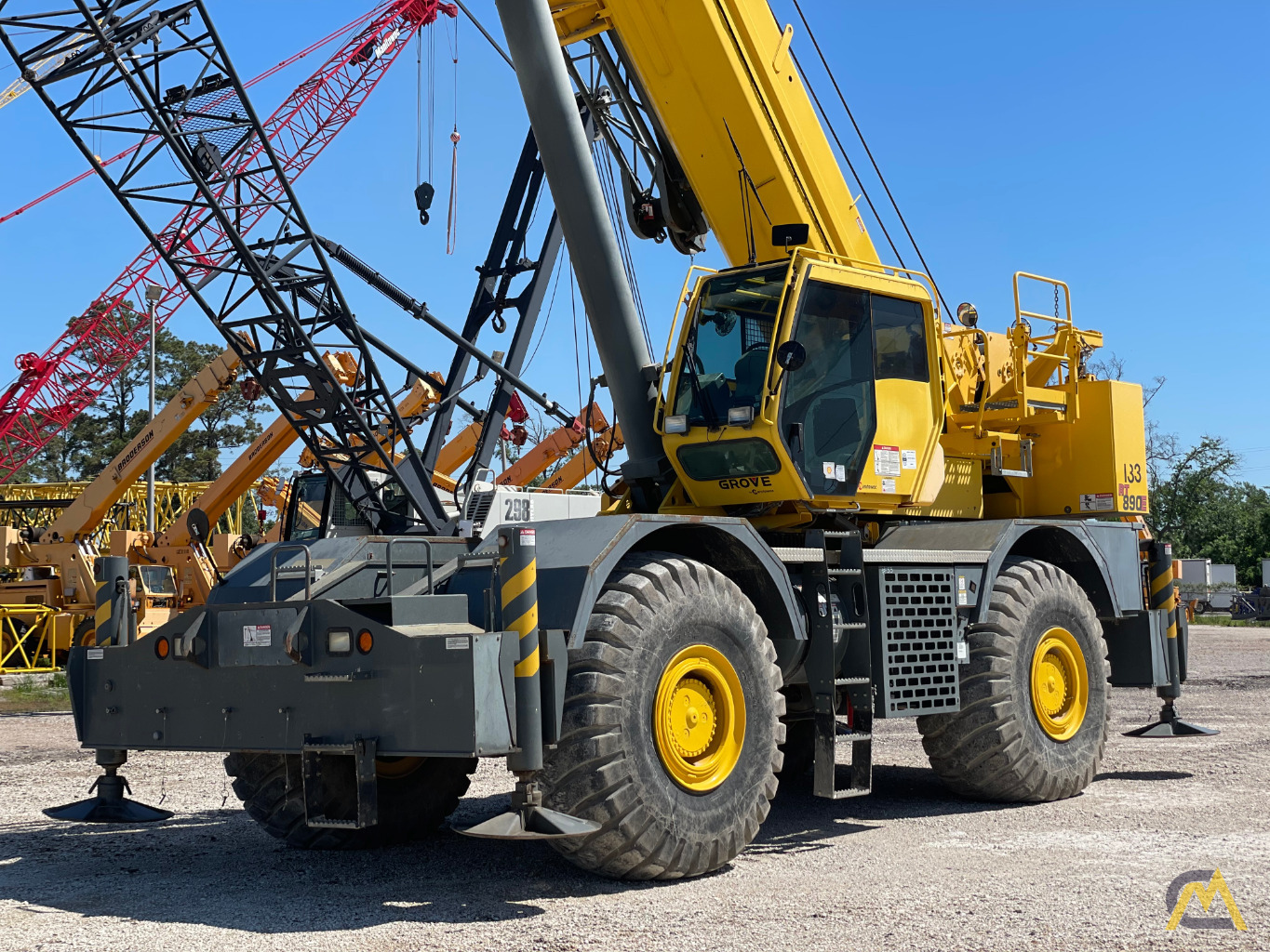 2013 Grove RT890E 90-Ton Rough Terrain Crane 0