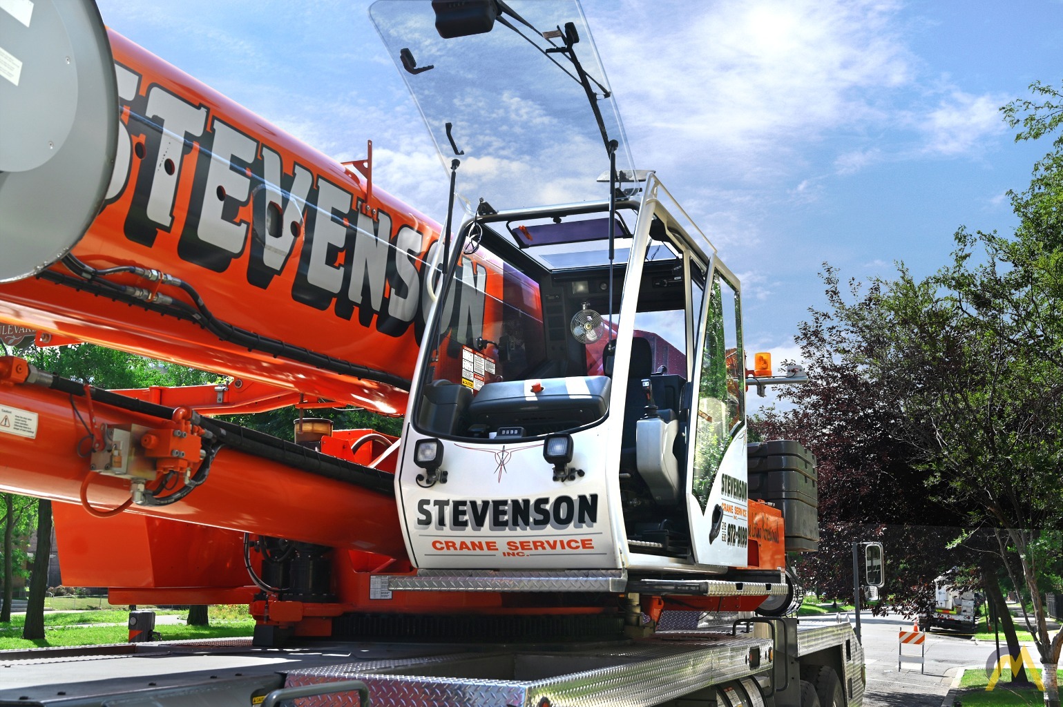 2013 Grove TMS9000E 110-Ton Hydraulic Truck Crane 0