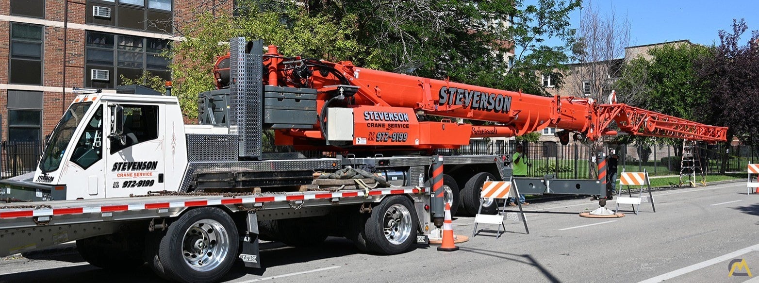2013 Grove TMS9000E 110-Ton Hydraulic Truck Crane 9