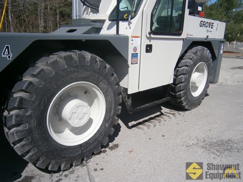 2013 Grove YB7725 25-Ton Hydraulic Industrial Crane 4