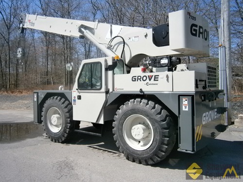 2013 Grove YB7725 25-Ton Hydraulic Industrial Crane 3
