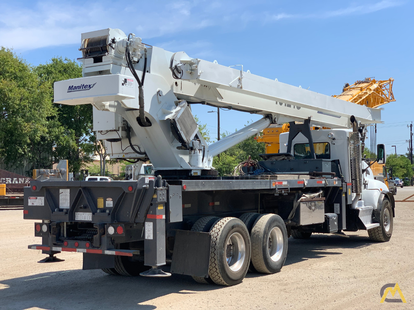 2013 Manitex 40124S 40-Ton Boom Truck Crane 2