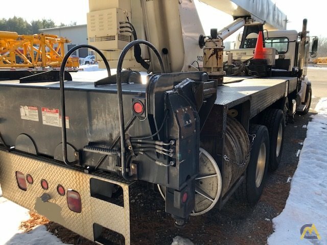 2013 National 14127A 33-Ton Boom Truck Crane 8