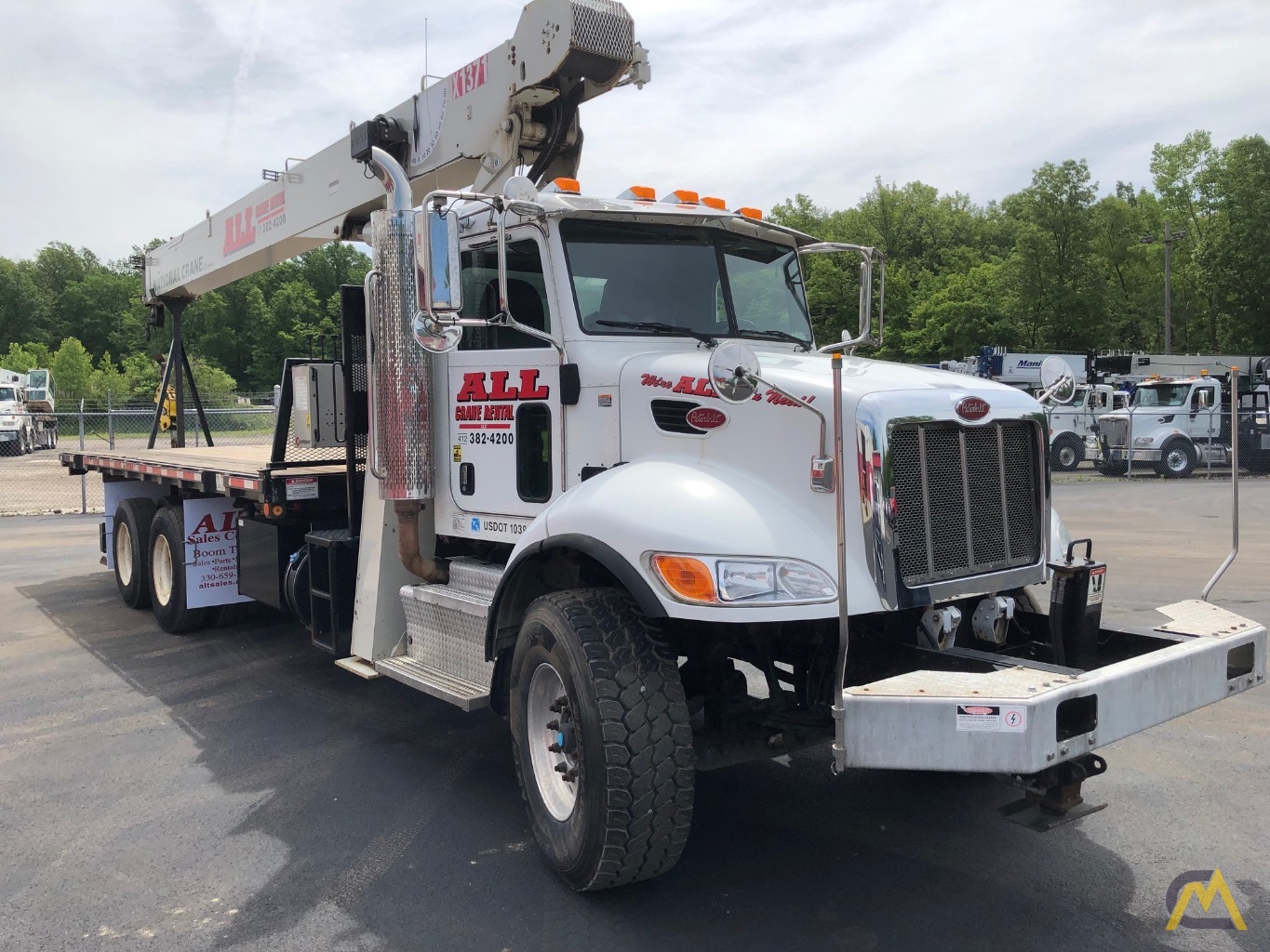 2013 National 8100D 23-Ton Boom Truck Crane 0