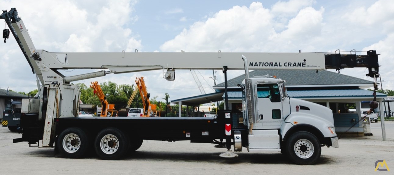 2013 National 9125A Boom Truck Crane on Kenworth 1