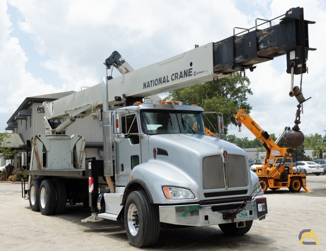 2013 National 9125A Boom Truck Crane on Kenworth 2