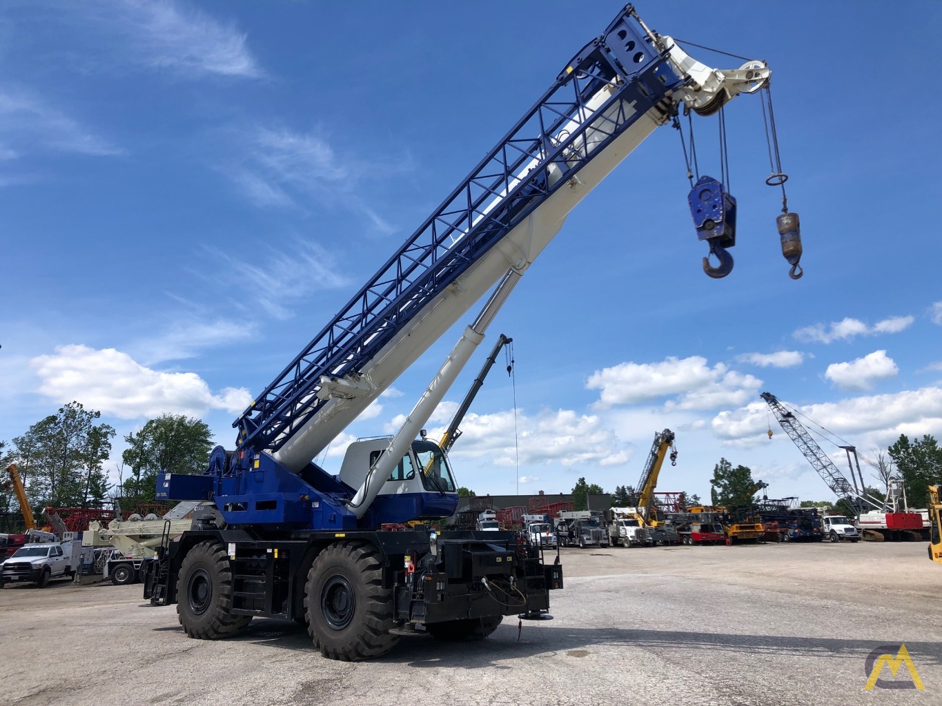 2013 Tadano GR-750XL 75-Ton Rough Terrain crane 9