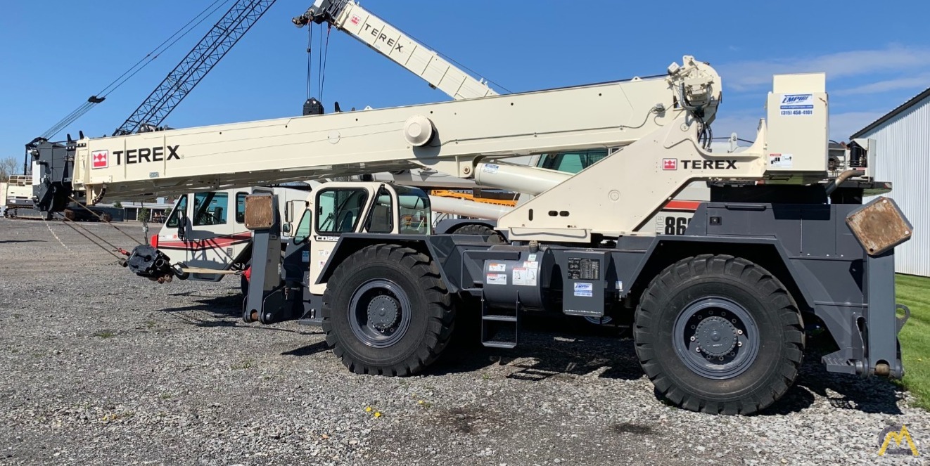 2013 Terex CD 225 25-Ton Down Cab Rough Terrain Crane -- Only 359 Hours 0