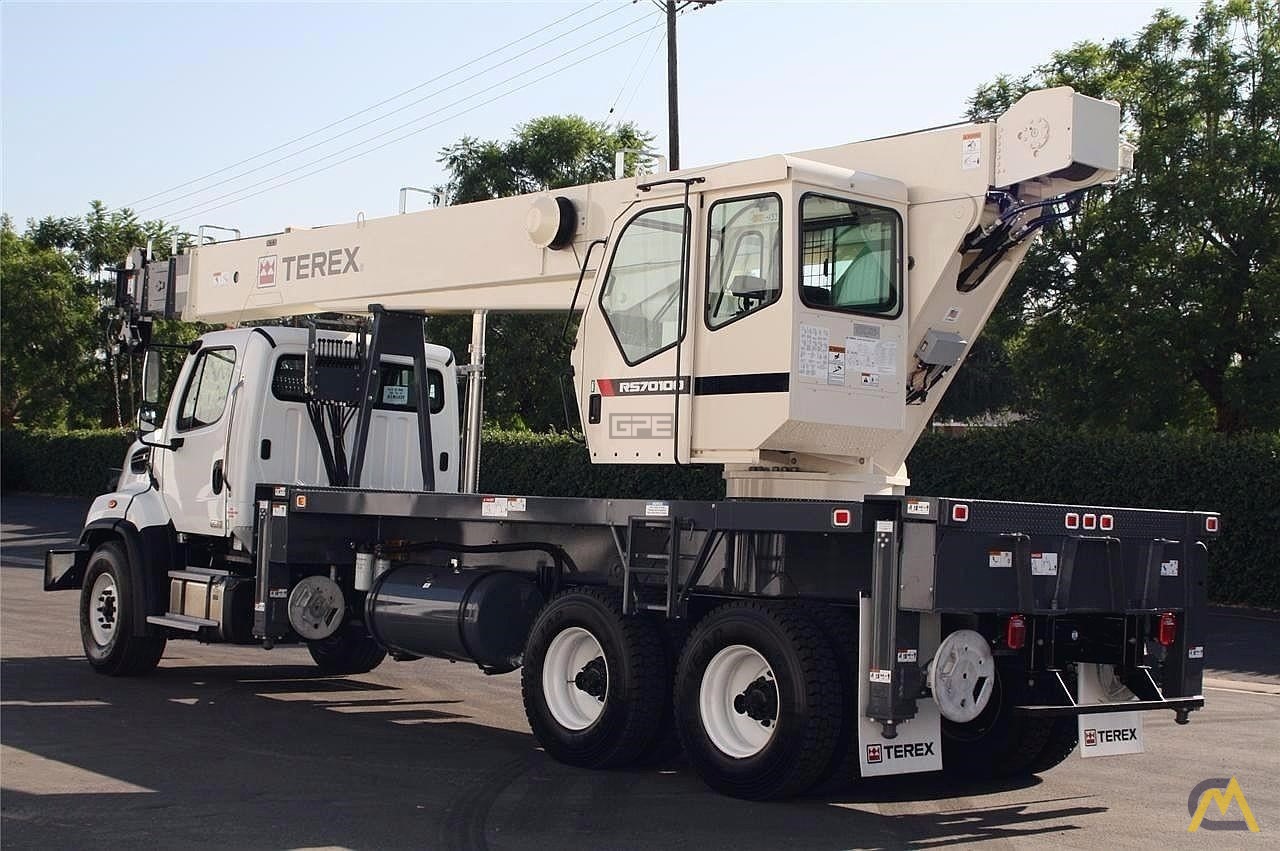 Terex RS 70100 35-Ton Boom Truck Crane on Freightliner 108SD 5