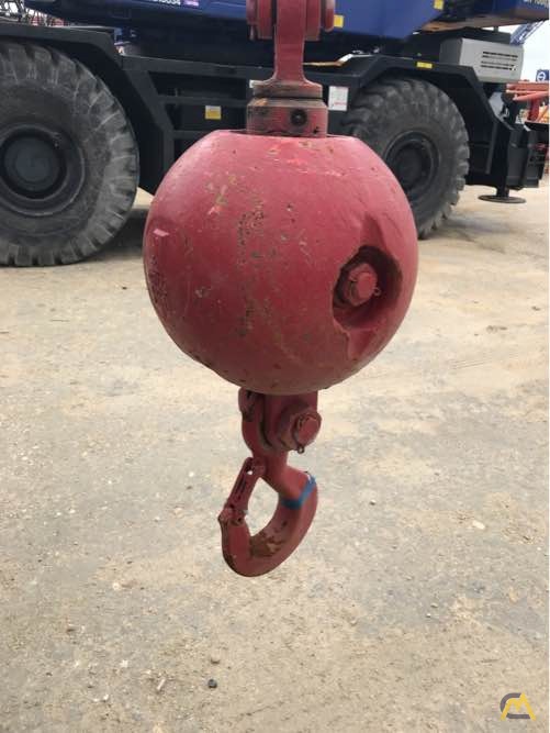 2013 Terex RT 670 70-Ton Rough Terrain Crane 17