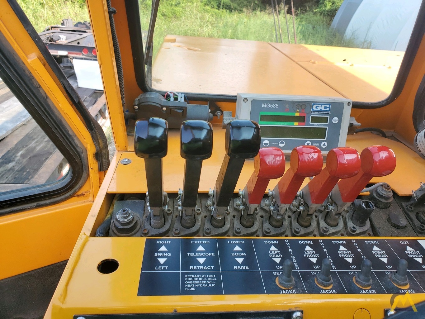 2014 Broderson IC-250-3C 18-Ton Carry Deck Crane 2